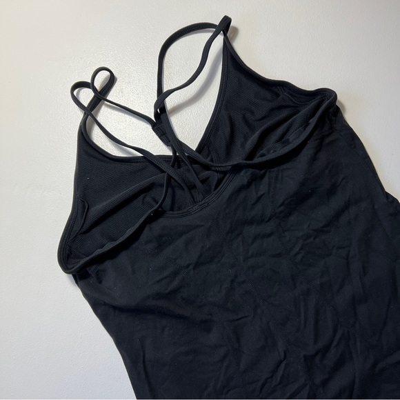 Athleta Black Workout top - Picture 3 of 4